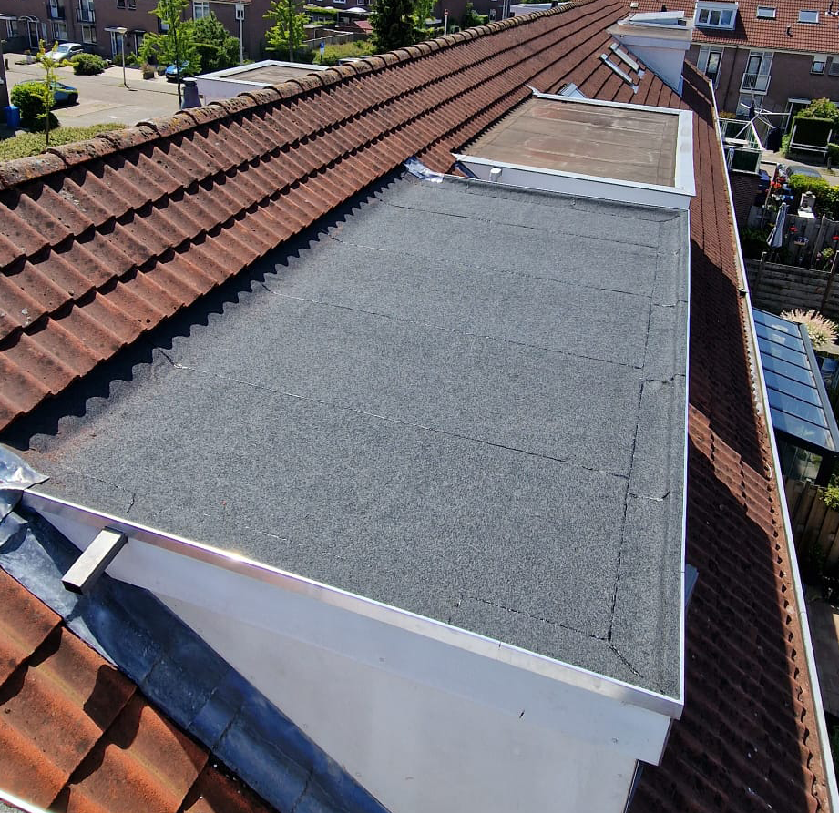 Bitumen dak overlagen | Van den Berg Dakwerken